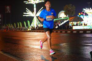 BIB: 2425
                            <button type="button" onclick="openModal(16158068)" class="btn btn-primary btn-sm float-right btn-popup" data-toggle="modal" data-target=".modal-high-quality">
                        <i class="fas fa-shopping-cart"></i> Add to Cart
                    </button>
                                            <button type="button" onclick="isThisMe(16158068, true)" class="btn btn-success btn-sm float-right btn-popup btn-isme hidden" data-toggle="tooltip" data-placement="bottom" title="นี่คือรูปของคุณใช่ไหม คลิกที่นี่เพื่อเอาเข้าอัลบั้ม">
                        <i class="fas fa-plus"></i> Add to album
                    </button>
                    <button type="button" onclick="isThisMe(16158068, false)" class="btn btn-warning btn-sm float-right btn-popup btn-isnotme hidden">
                        <i class="fas fa-ban"></i> Remove from album
                    </button>